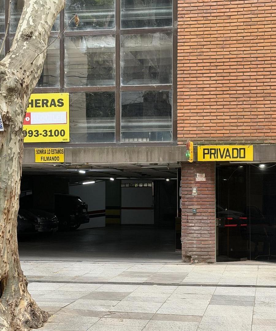 Foto de Cochera en Belgrano, imagen 1