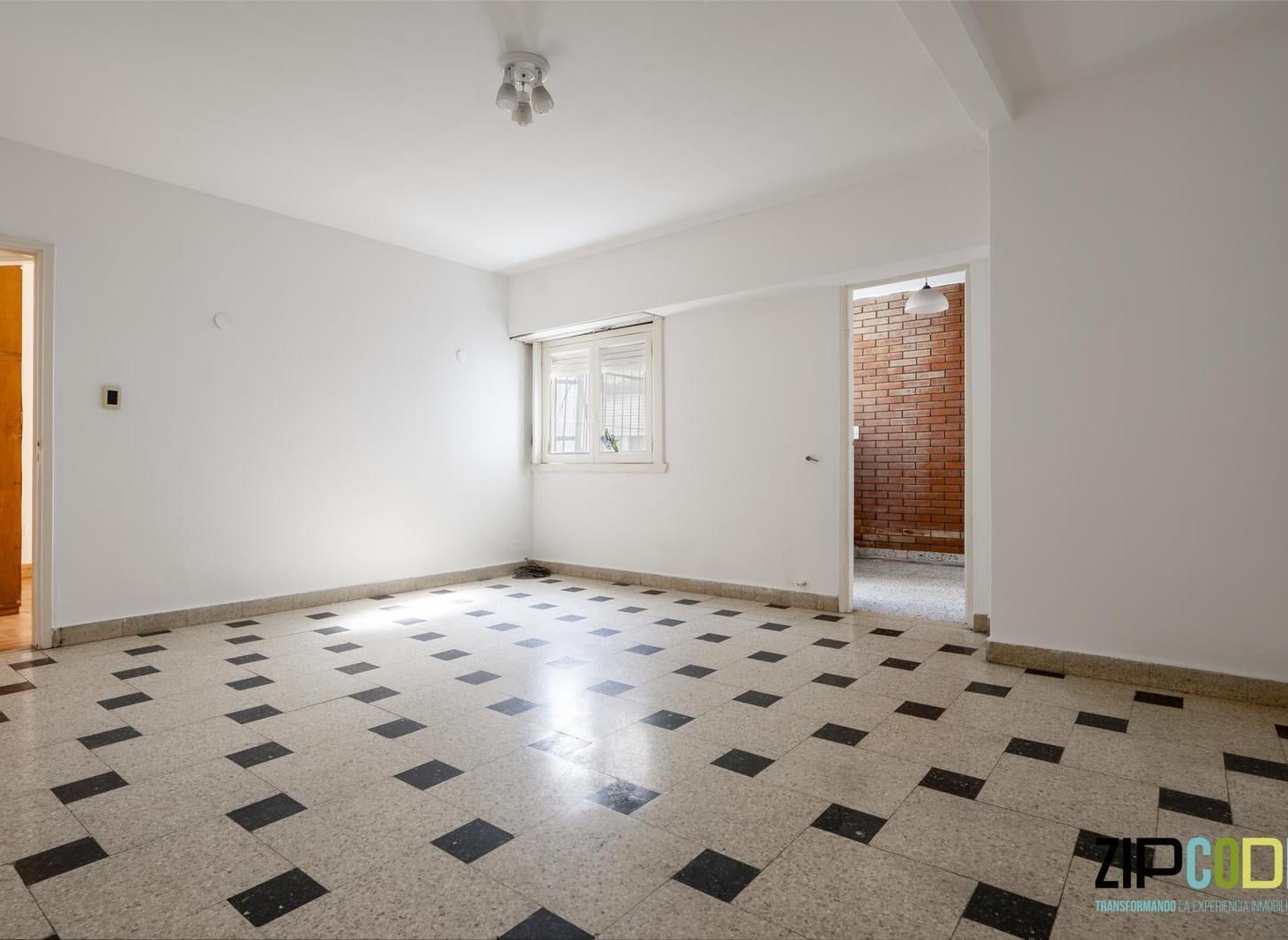 Foto de Venta Departamento 2 ambientes con Terraza en Lanús, imagen 2
