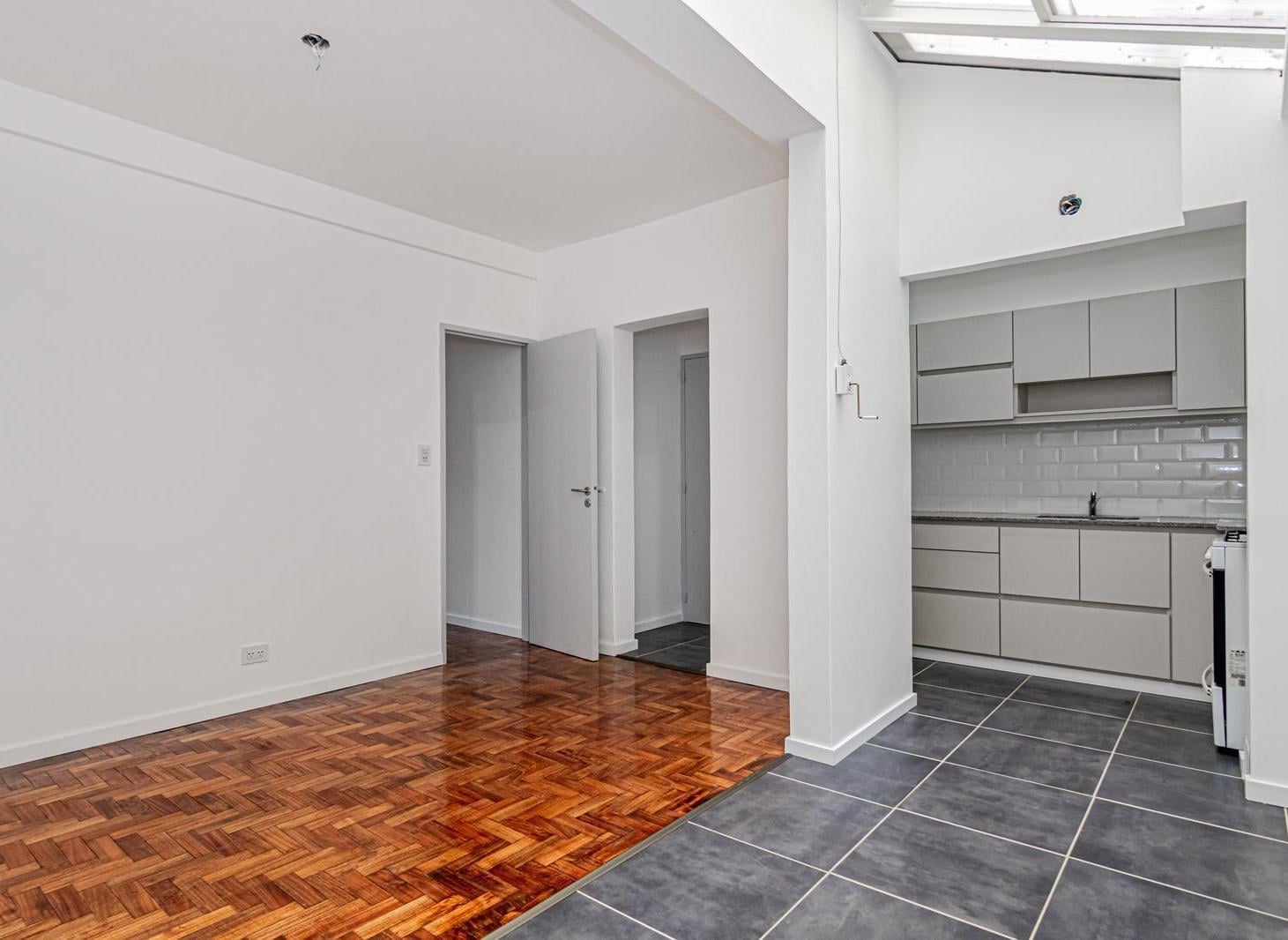 Foto de Hermoso Departamento en venta, 2 ambientes todo reciclado, en Belgrano., imagen 2