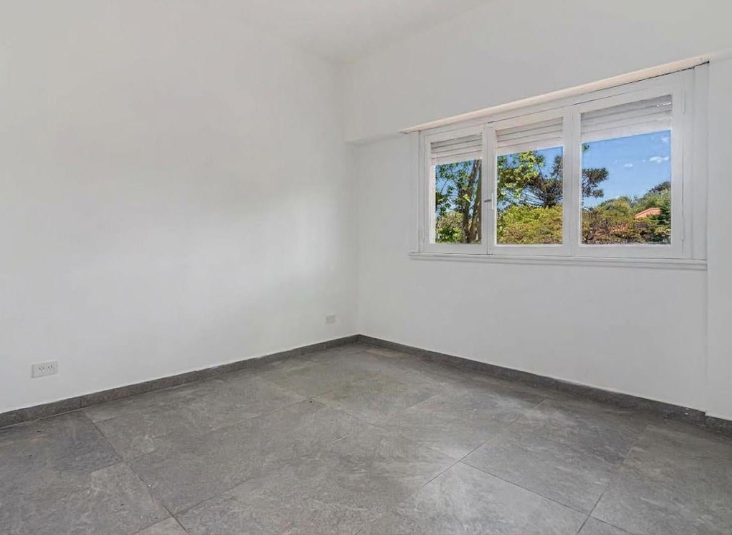 Foto de 3 ambientes reciclado a nuevo con balcón y vista al Parque Centenario, imagen 4