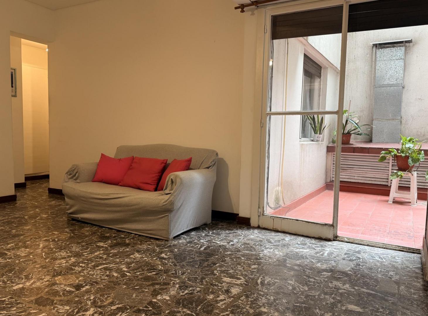 Foto de Departamento dos ambientes en primer piso con patio, imagen 5