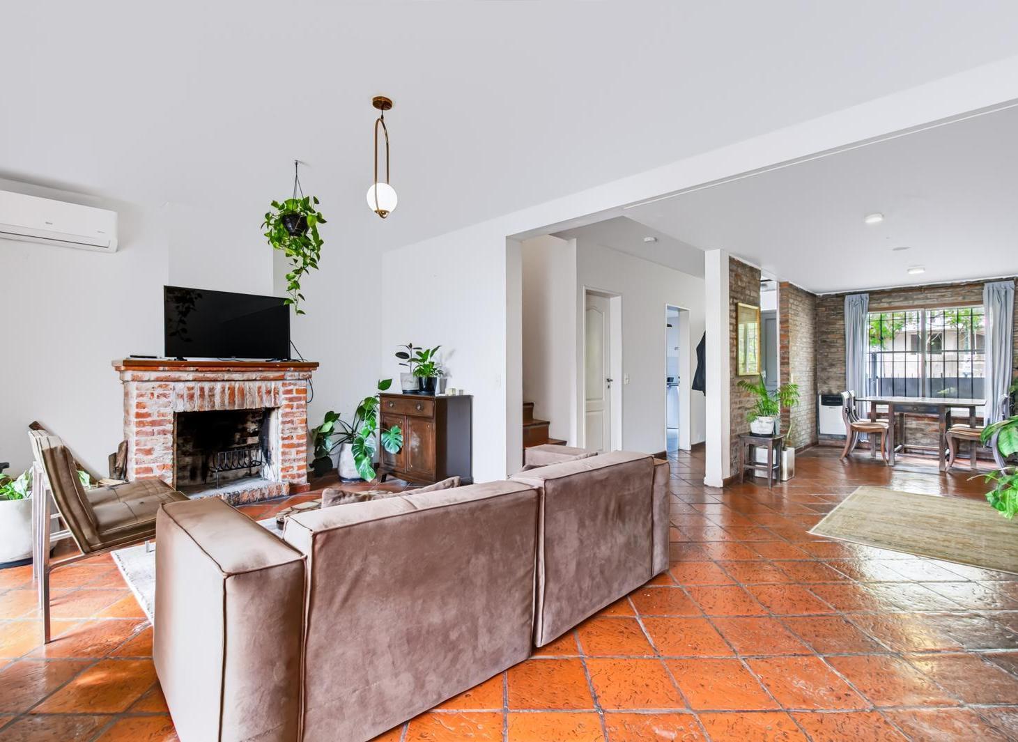 Foto de Venta ph tipo casa 3 dorm apto credito Pileta Jardin Cochera Sin, imagen 5