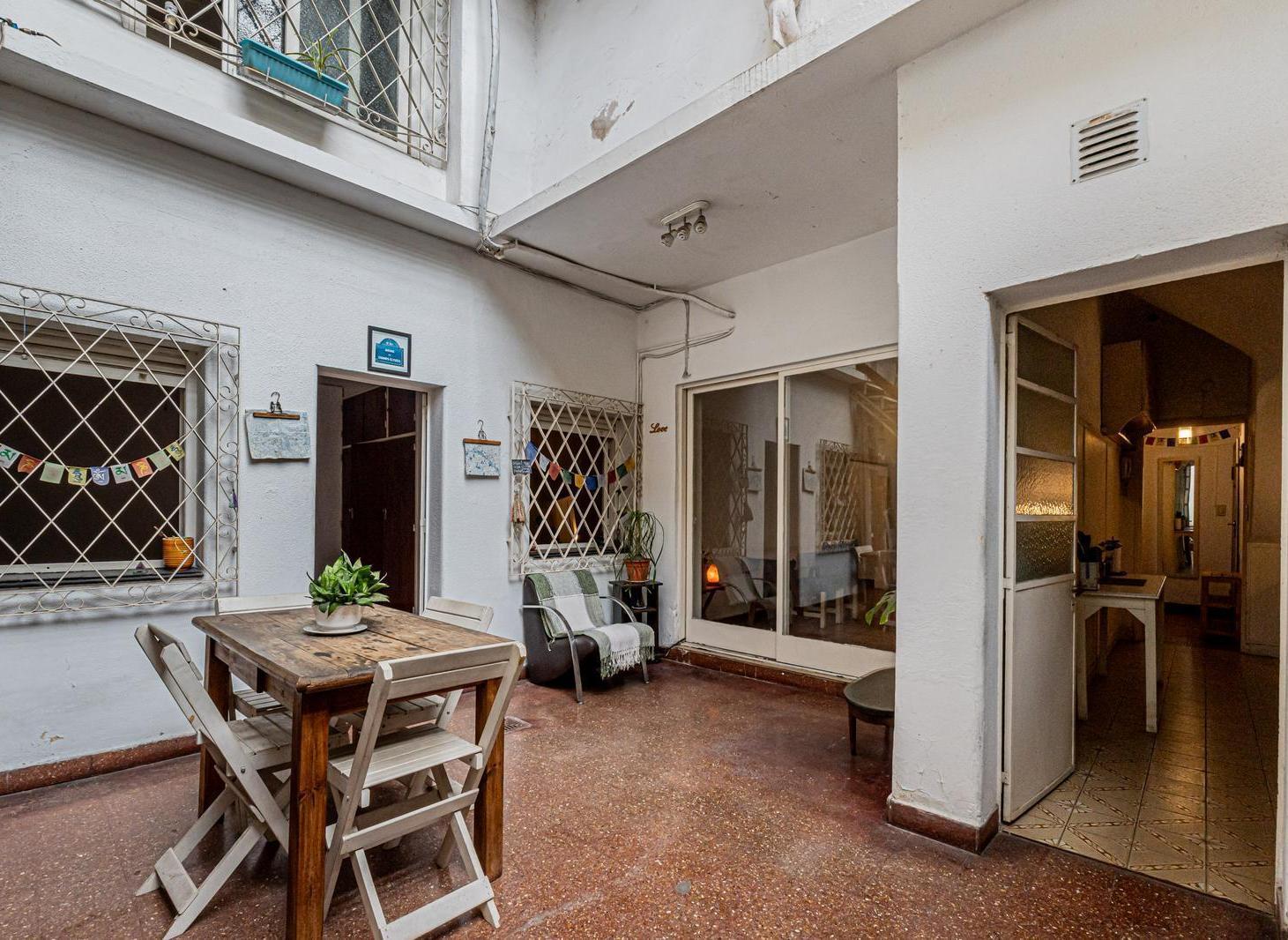 Foto de PH en Venta en Villa Santa Rita Tres Dormitorios con Patio y Sin, imagen 4