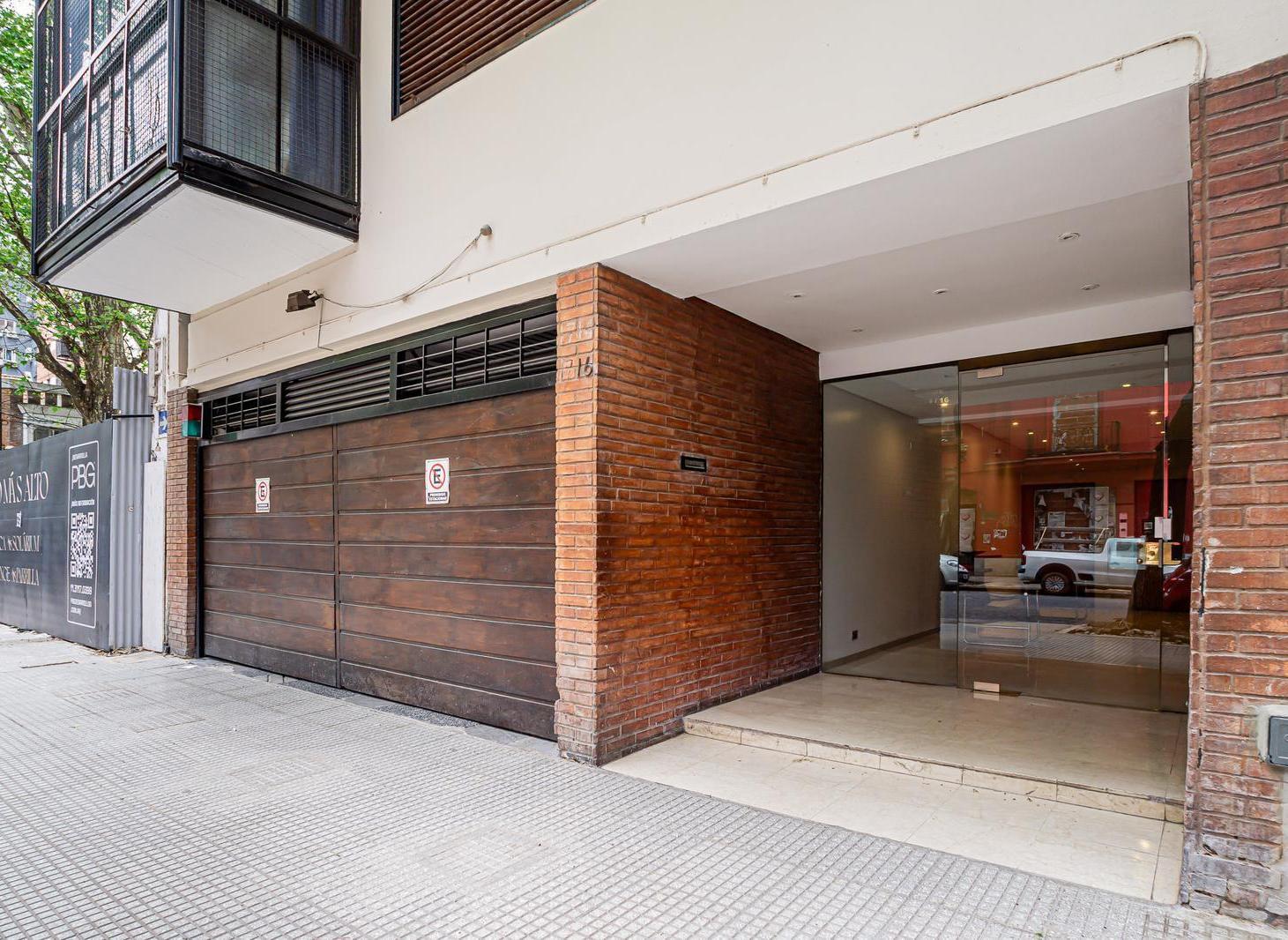 Foto de Excelente Departamento de 4 ambientes con dependencia, en el corazón de, imagen 3