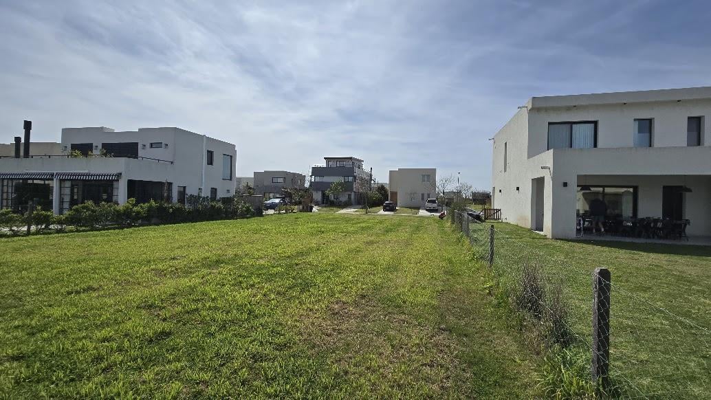 Foto de Puertos del Lago | Barrio Araucarias | Lote Interno con Proyecto, imagen 2