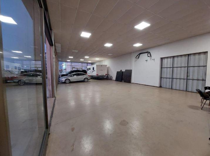 Vendo Dos Locales Comerciales Muy Bien Ubicados en Saladillo 2