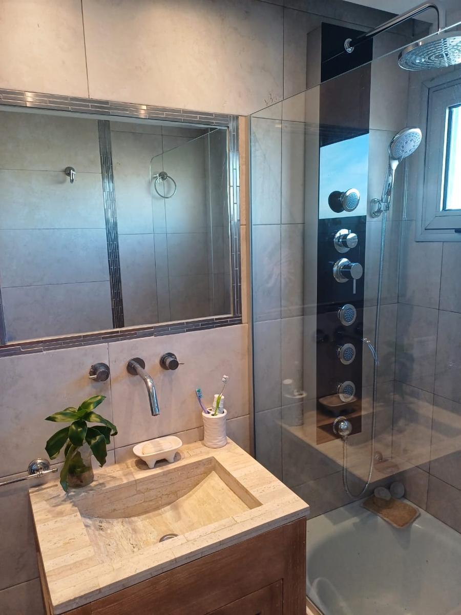 Excelente Departamento en Duplex! Categoría y Sin Expensas! 5