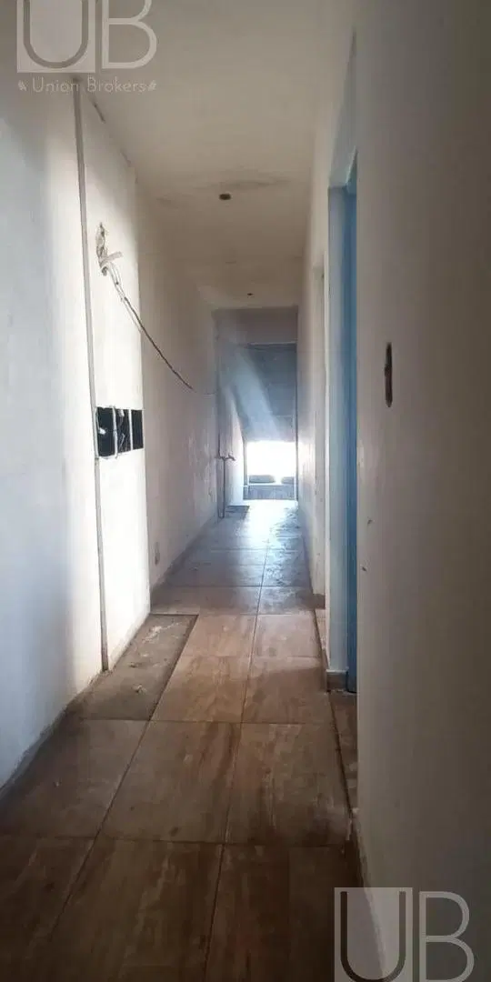 Edificio Comercial en Gerli 8