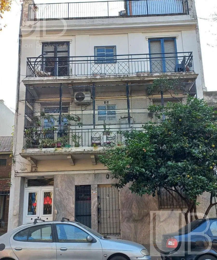 ¡EXCELENTE 3 AMB CON BALCON AL FRENTE EN PALERMO HOLLYWOOD! 4