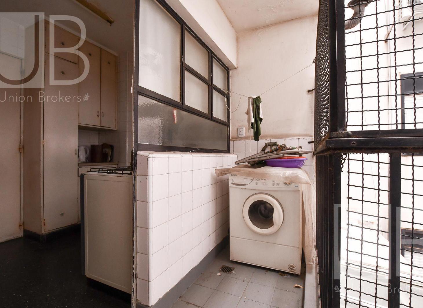 Foto de Departamento 4 ambientes con balcón y dependencia, imagen 2