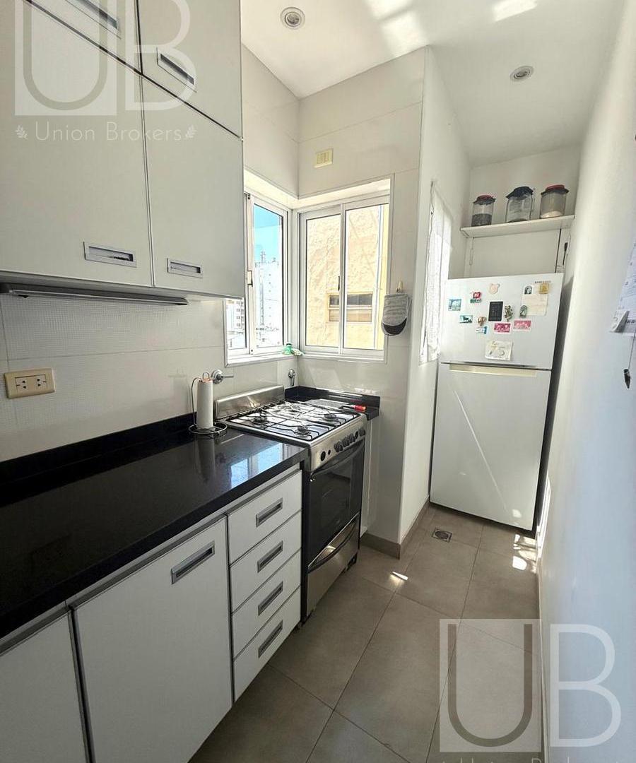 Foto de Departamento de tres ambientes con amplia terraza., imagen 3