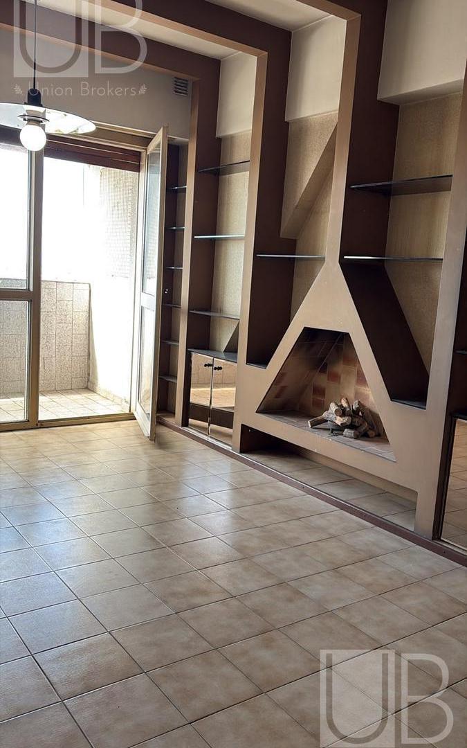 Foto de Departamento 3 ambientes con balcón Vista, imagen 2