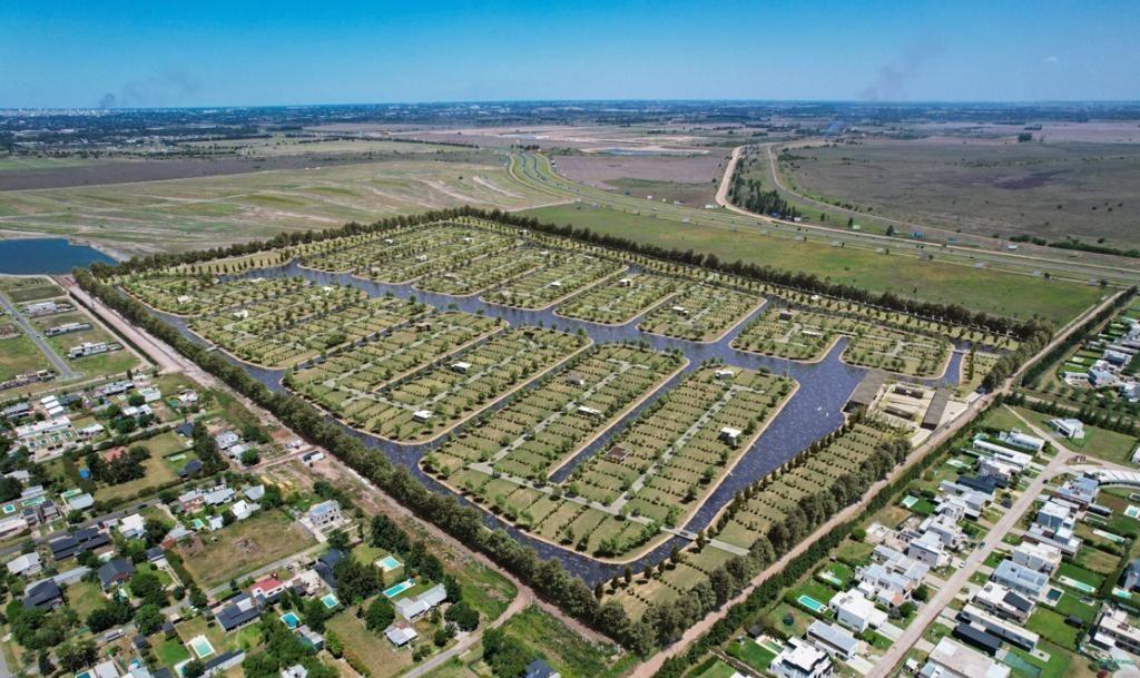 Terreno Barrio Privado Funes Lakes. Isla C. Lote 57. 520 m2