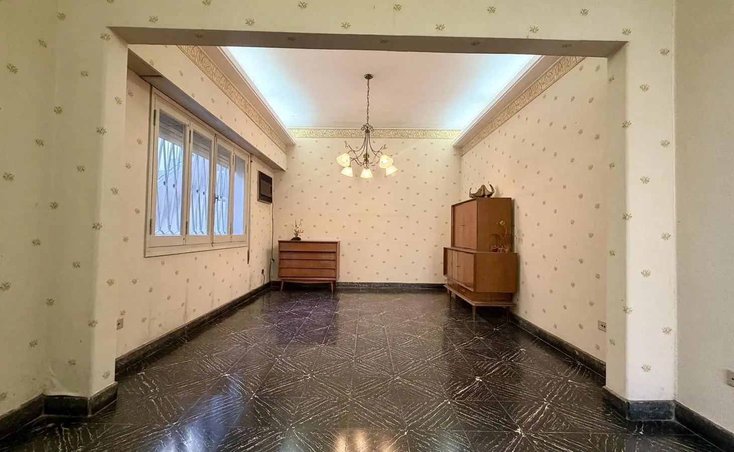 Casa Interna Única. Echesortu. San Juan al 4300 2