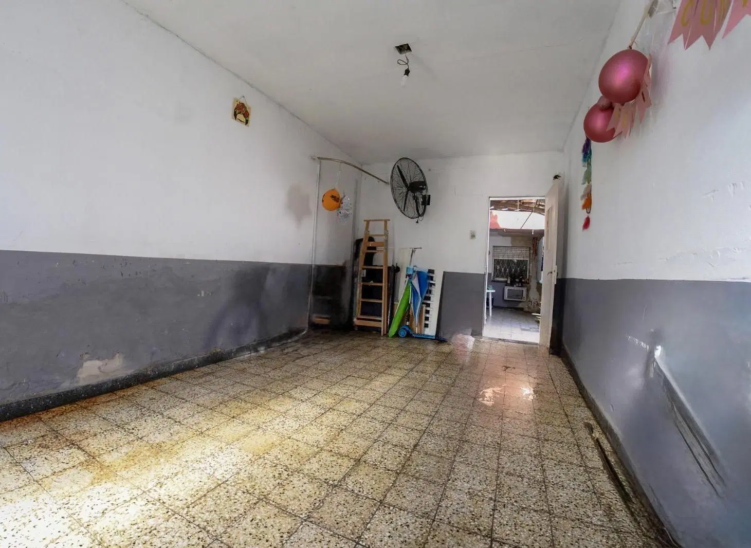 Casa Valparaíso 2109. a metros de Bv Avellaneda y Av. Pte Perón 4