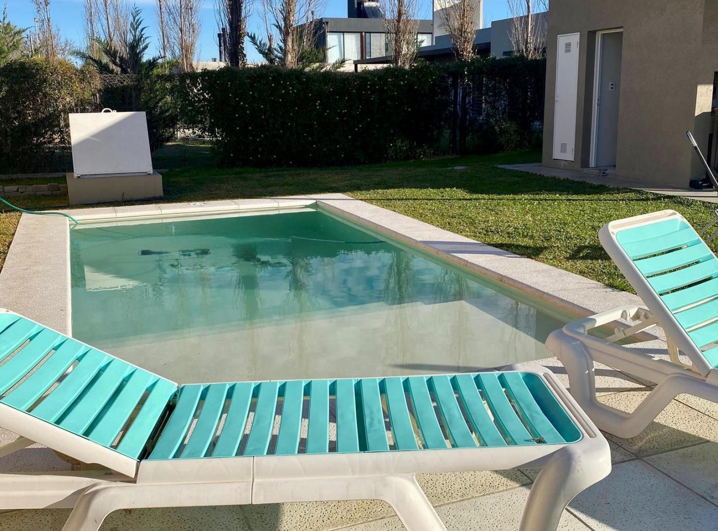Foto de Casa Funes Town. Olavarria 1139. Piscina. Hermoso parque., imagen 2