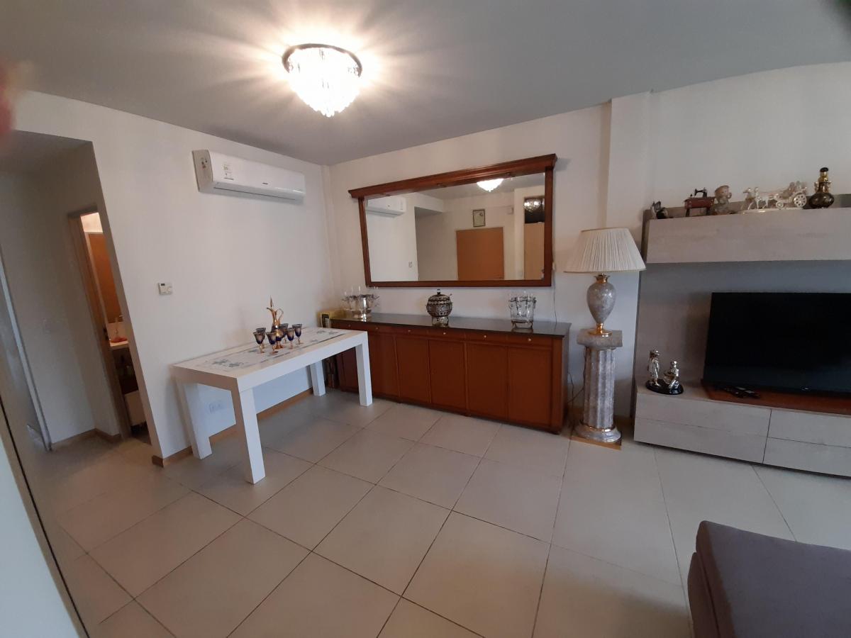 Piso 4 Ambientes con Cochera con Excelente Vista 4