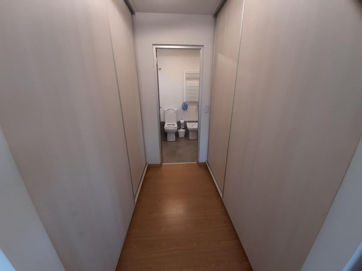 Piso 4 Ambientes con Cochera con Excelente Vista 1