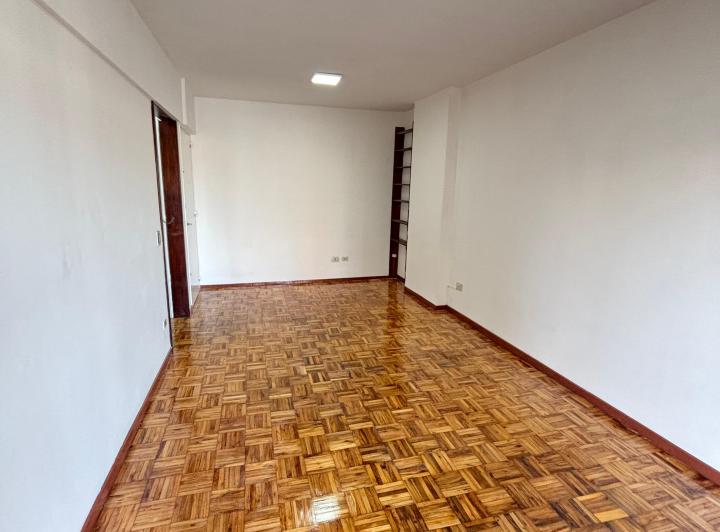 Departamento 2 ambientes reciclado en venta 4