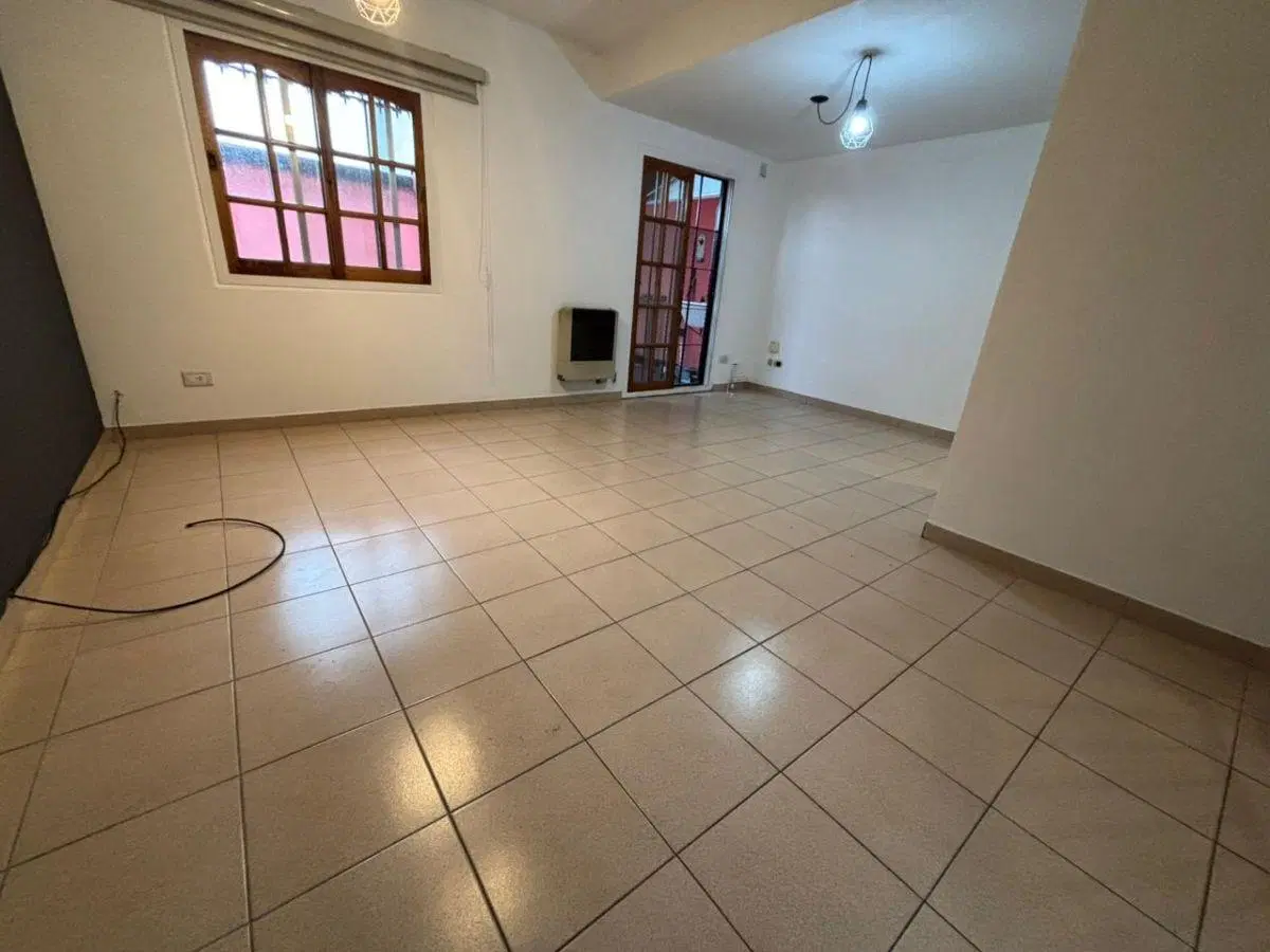 Departamento 2 amb con patio en venta, Apto credito 5