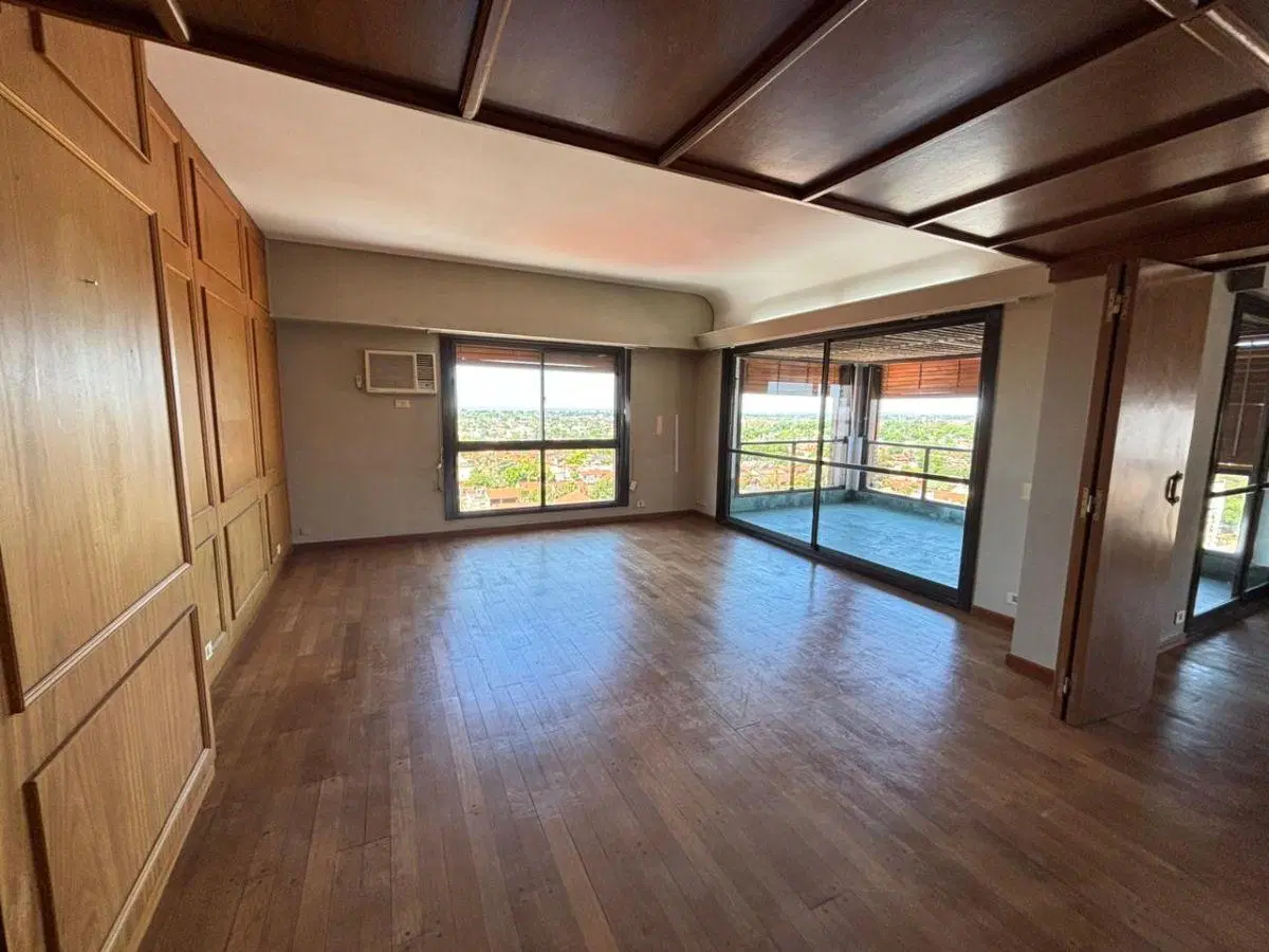 Piso de 5 ambientes en venta, excelente zona de quilmes centro 1