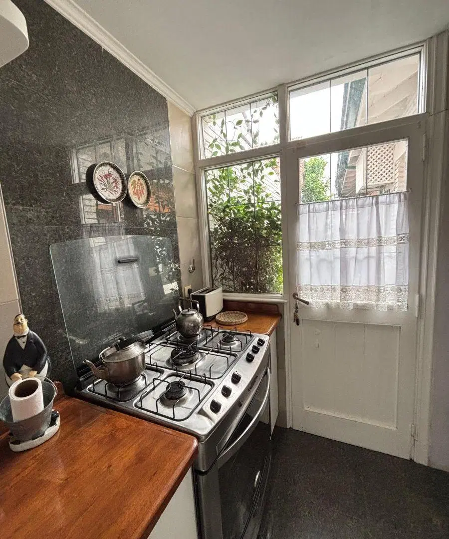 Chalet en venta, ideal consultorios o vivienda 4