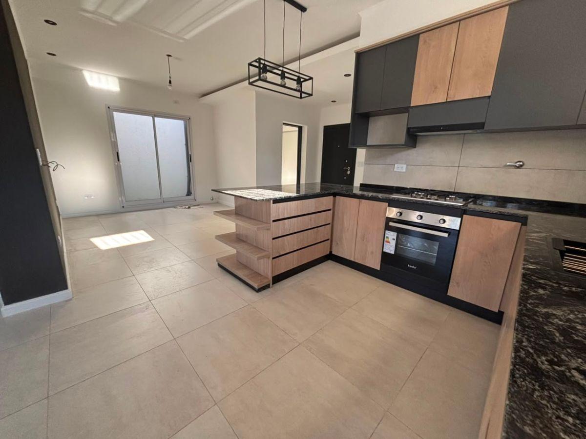 Foto de Casa completamnete reciclada a la venta, imagen 2