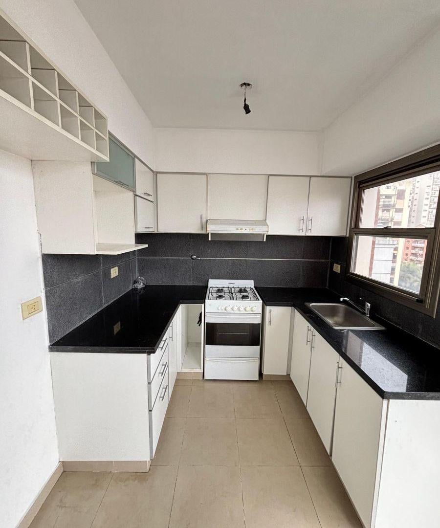 Foto de Departamento de 3 ambientes con cochera y baulera, imagen 3