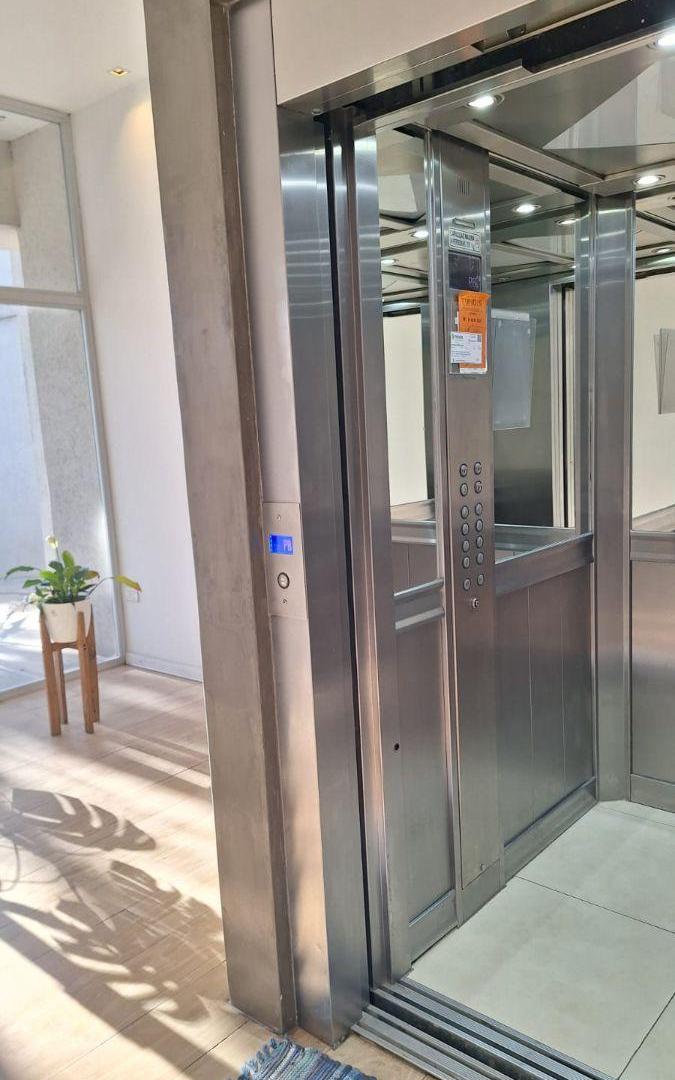 Foto de Moderno departamento de 3 ambientes en venta, imagen 1