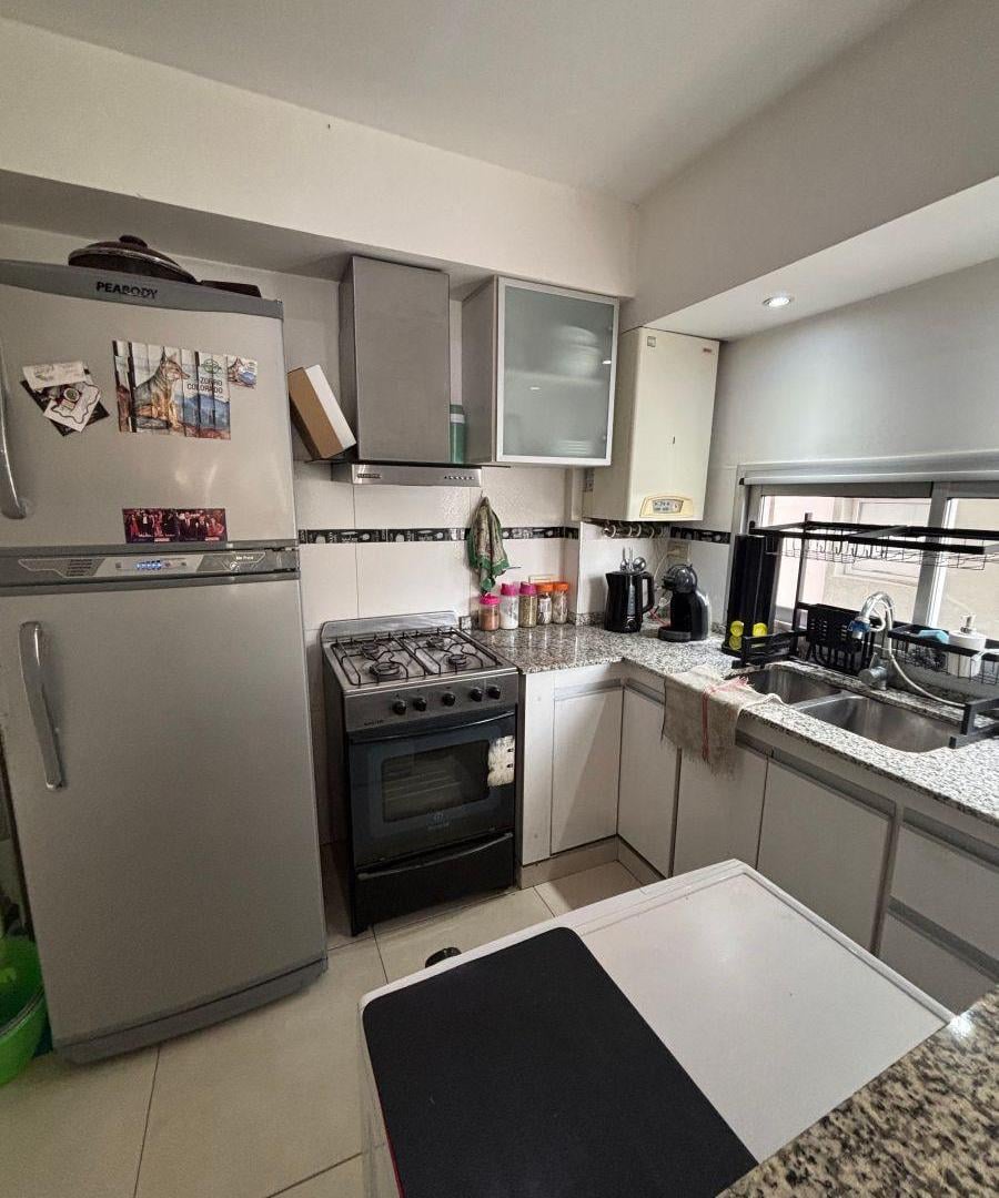 Foto de Departamento de 2 ambientes con cochera en alquiler, imagen 4