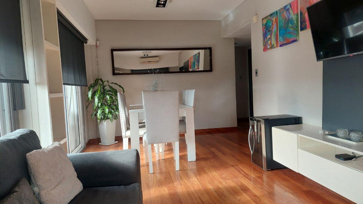 Foto de Piso completo de 4 ambientes con cochera y baulera, imagen 2