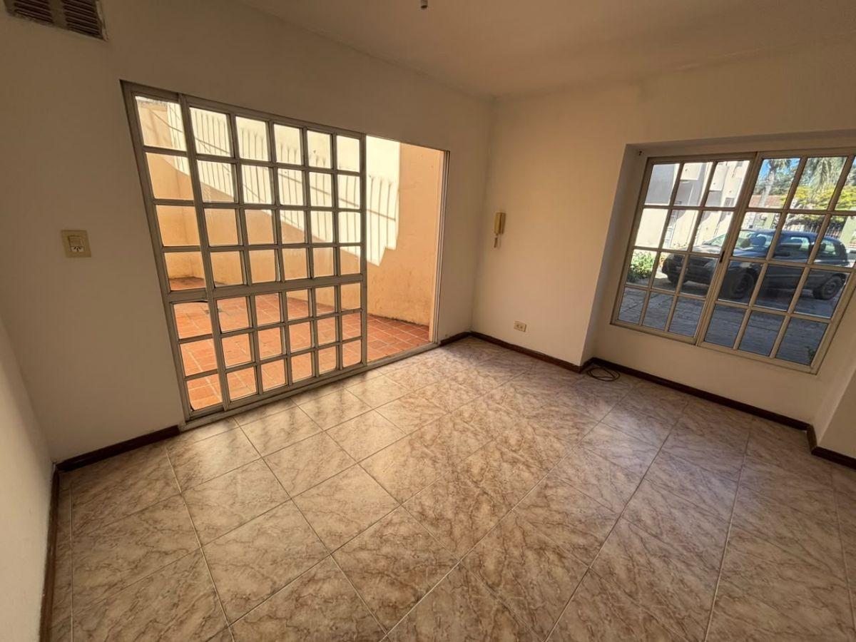 Foto de Duplex en excelente estado y apto credito en venta, imagen 2
