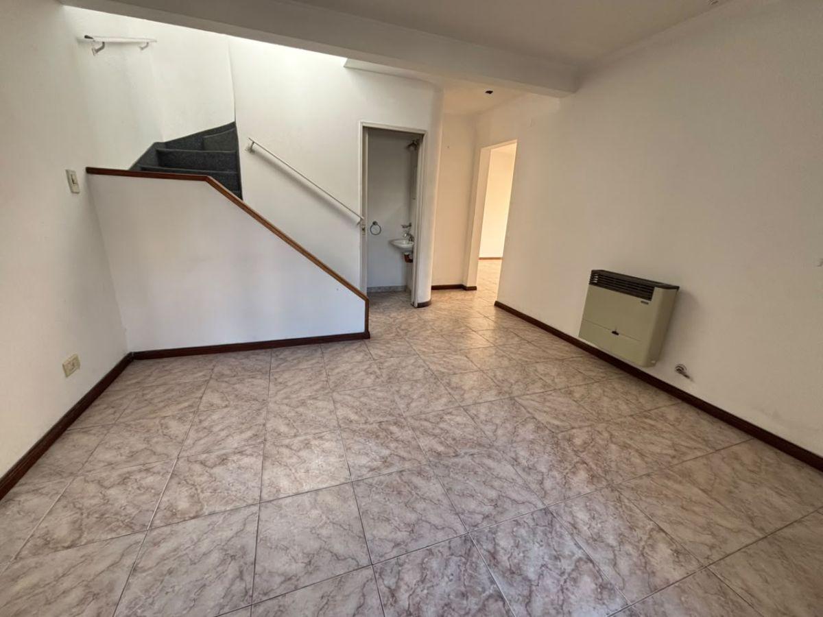 Foto de Duplex en excelente estado y apto credito en venta, imagen 3