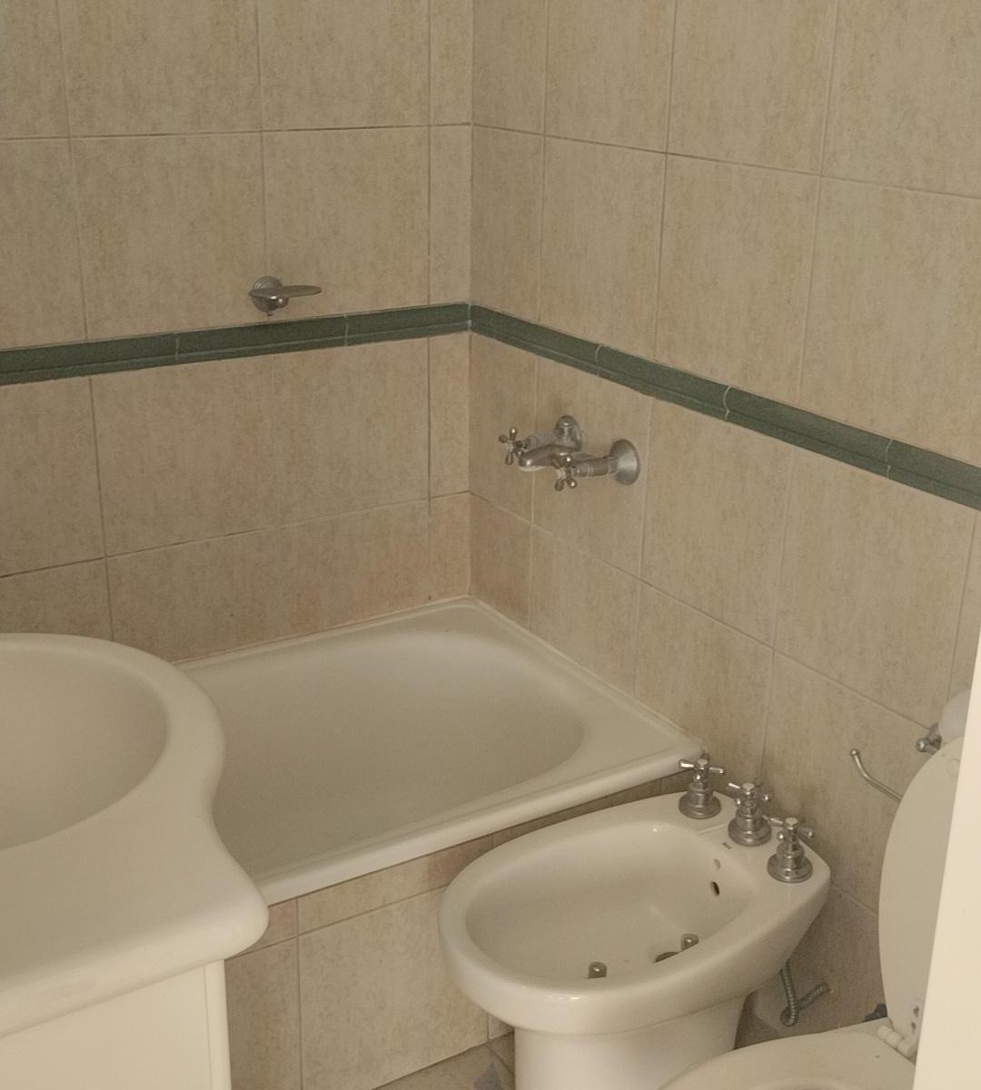 Foto de VENTA DEPARTAMENTO San Miguel Rodriguez Peña 1071, imagen 2