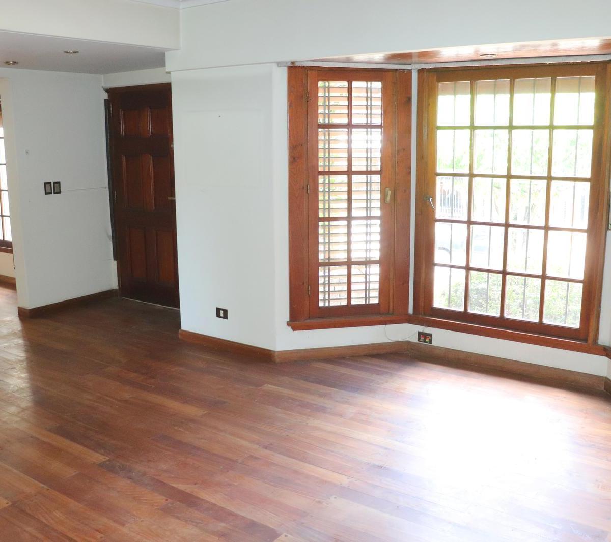 Increíble Casa en El Exclusivo Barrio Parque de Villa Martelli, con Excelentes Terminaciones. 1