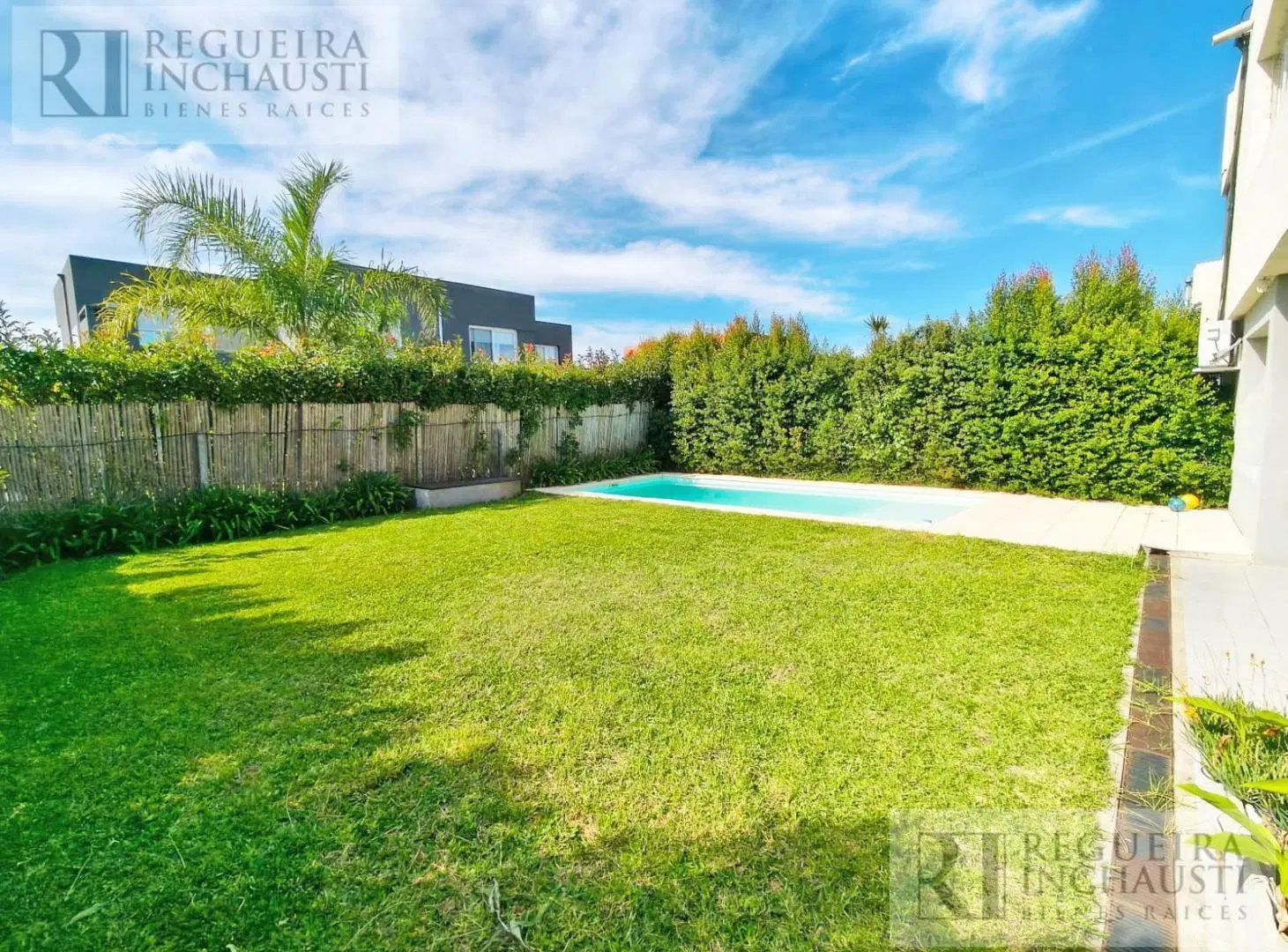 OPORTUNIDAD - VENTA - CASA EN SANTA MARÌA – VILLANUEVA - 4 DORM 1 EN SUITE, PILETA Y JARDÍN | SIN EX 3