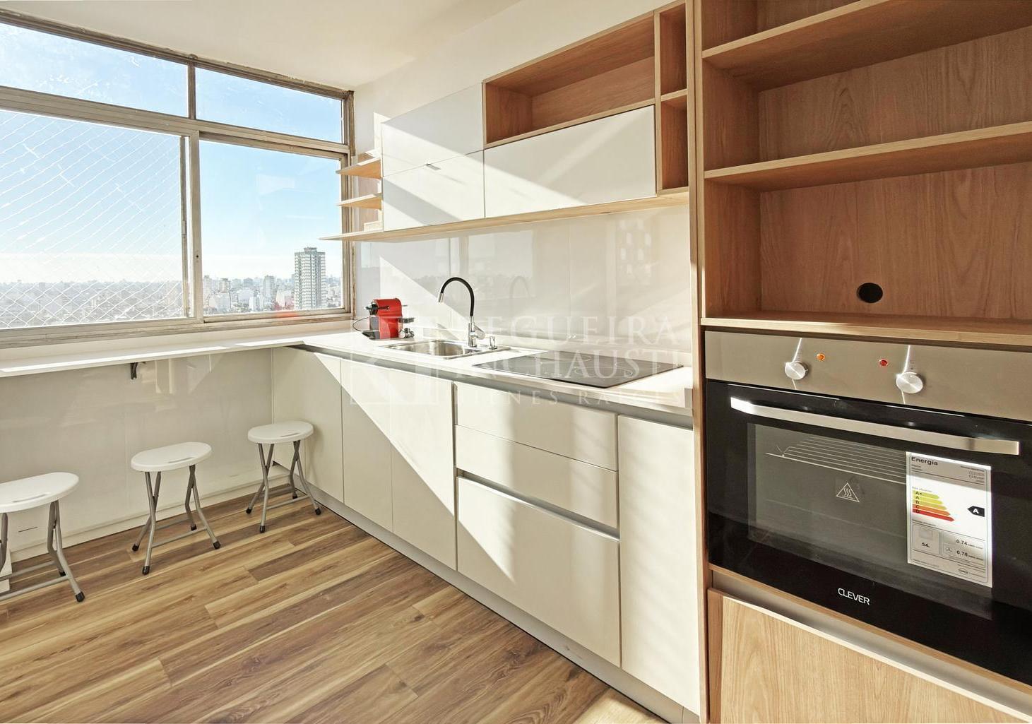 Foto de Venta - Departamento - 3 Ambientes / Reciclado a Nuevo / 66,4 m², imagen 2