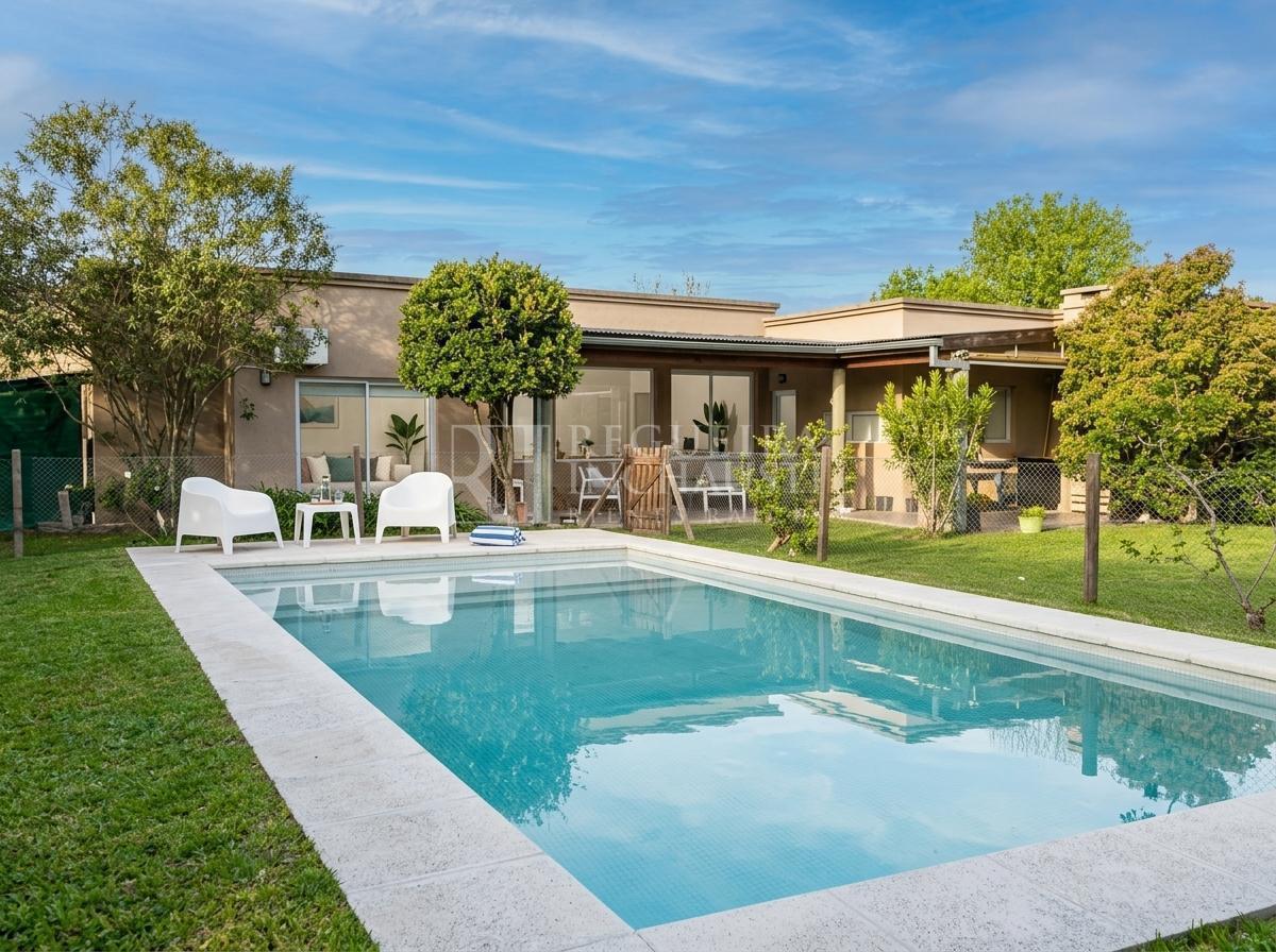 Foto de ALQUILER TEMPORAL | CASA CON PILETA EN SAN FRANCISCO | VILLANUEVA, TIGRE, imagen 4