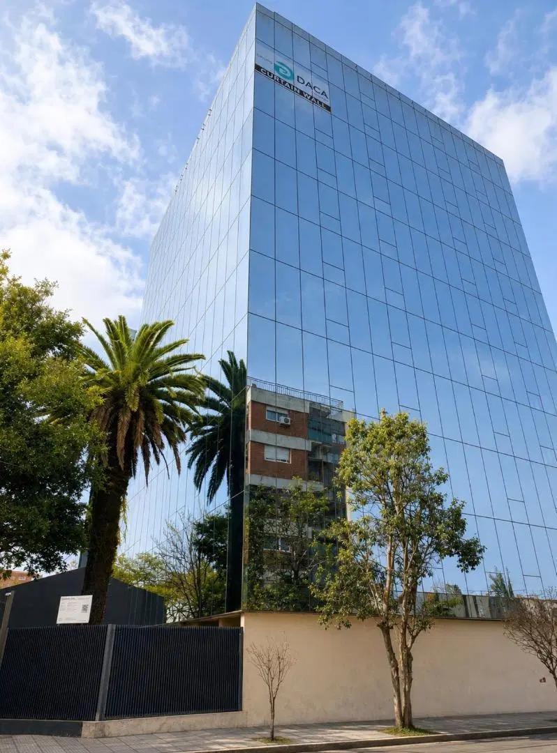 Excelente oficina a estrenar en Vicente López. Panámericana 1