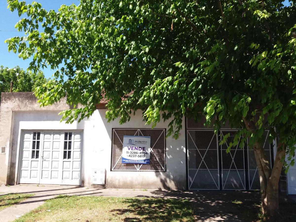 Casa en Venta en El Cruce de Florencio Varela 3