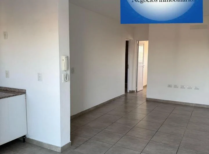 DEPARTAMENTO EN ALQUILER EN QUILMES OESTE 4