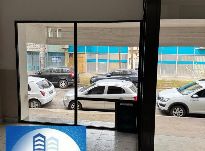 DEPARTAMENTO EN ALQUILER EN FLORENCIO VARELA 1