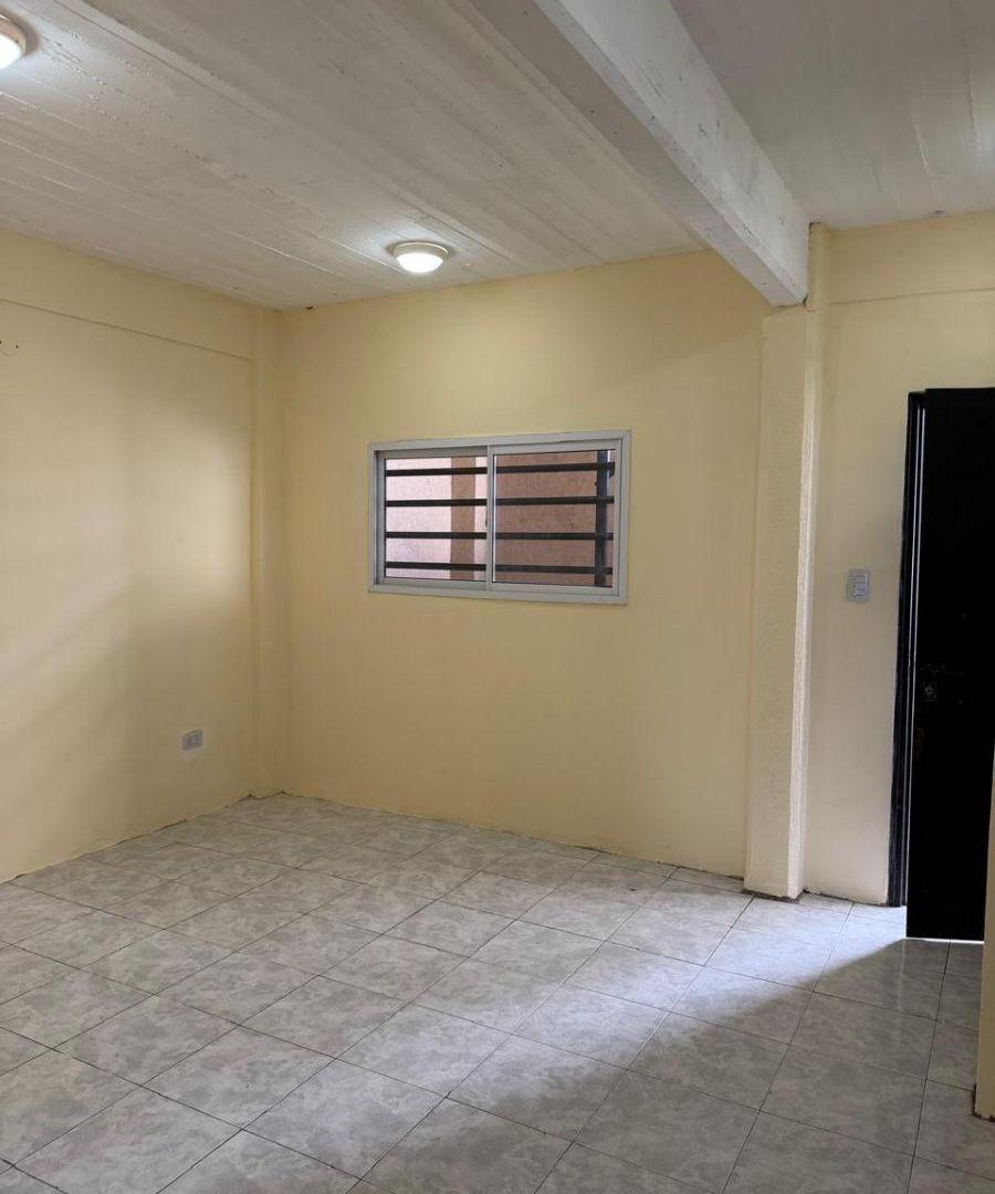 Foto de DEPARTAMENTO EN ALQUILER EN FLORENCIO VARELA, imagen 1