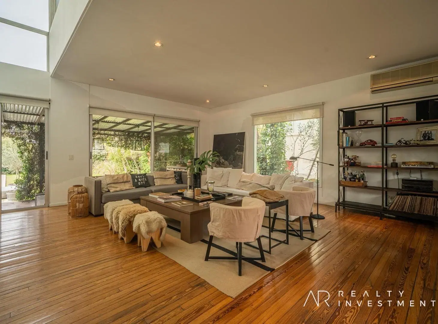 Casa 4 dormitorios en Alquiler barrio cerrado Rey Moro, La Horqueta, San Isidro 4