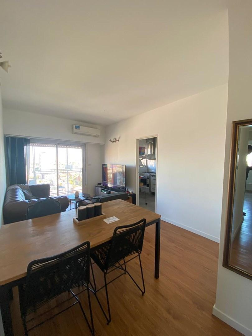 Foto de Depto en VENTA PISO ALTO en COGHLAN, imagen 2