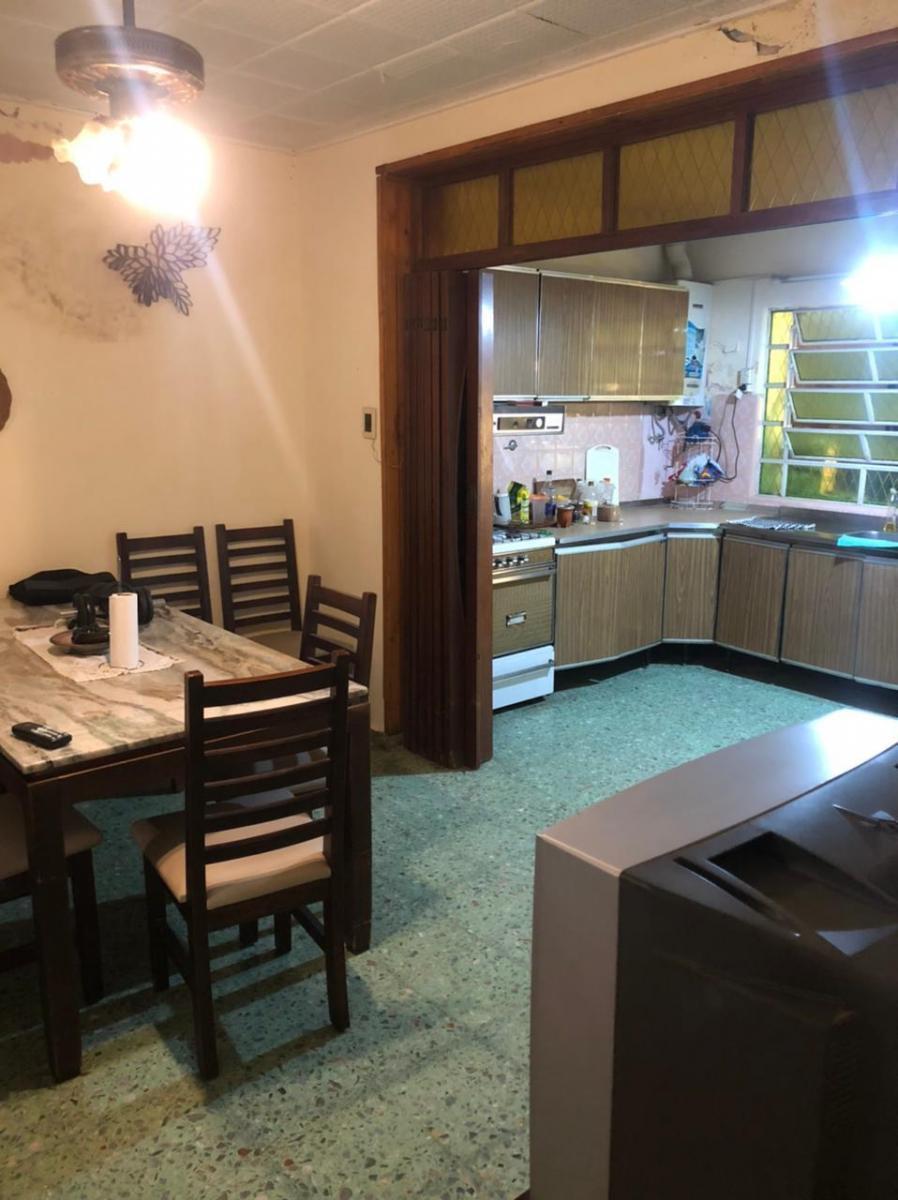 Foto de CASA 2 DORMITORIOS - WILLIAMS 3000 (ALBERDI), imagen 2