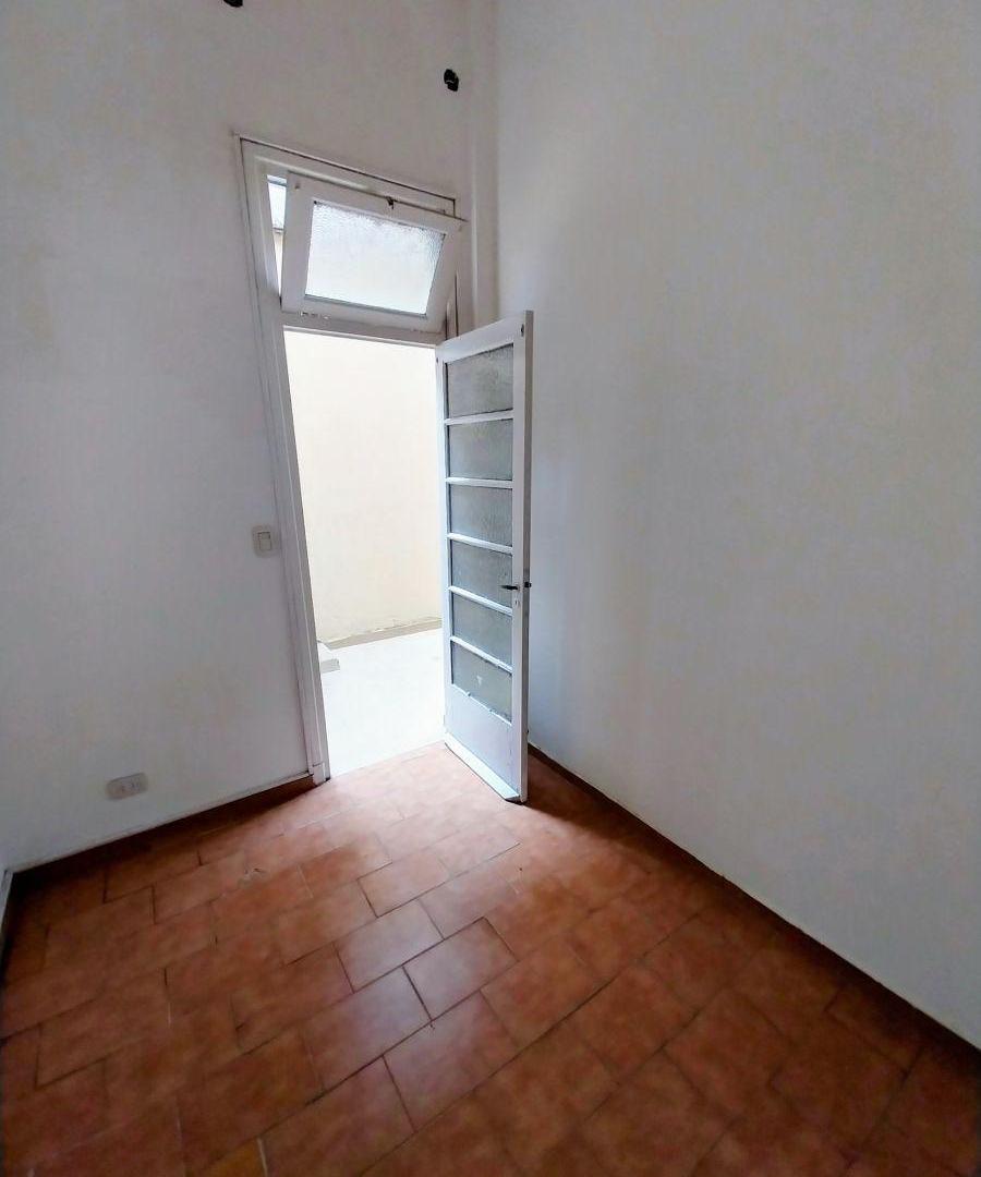Foto de VENTA PH 3 AMB SIN EXPENSAS PB PATIO FLORESTA, imagen 5
