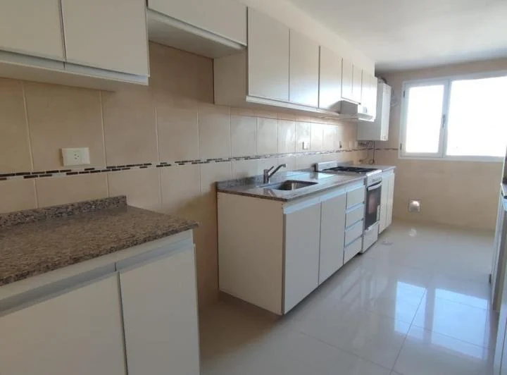 Departamento a estrenar 3 Dormitorios c/cochera 4