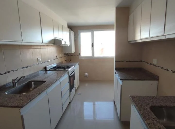 Departamento a estrenar 3 Dormitorios c/cochera 5