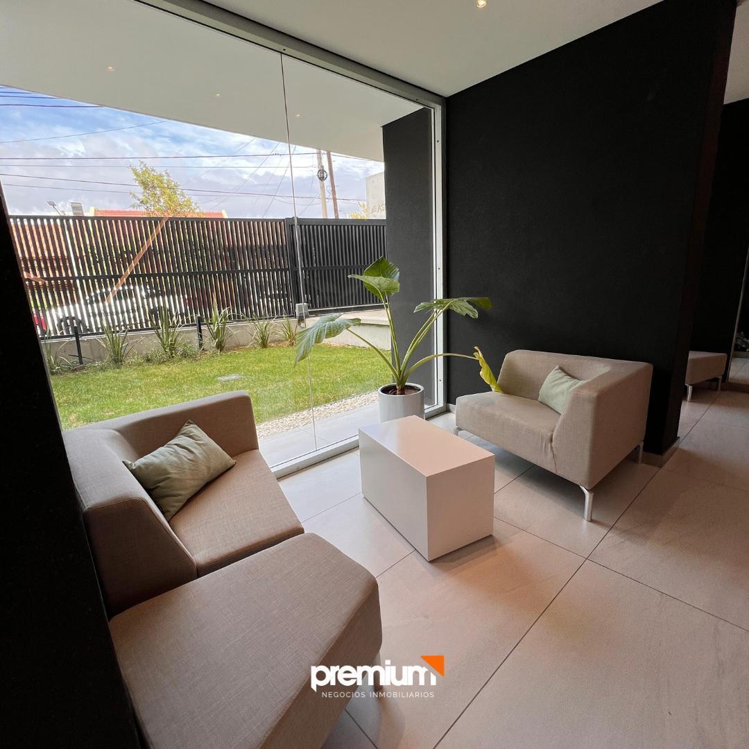 Foto de Venta Semipiso 3 Dormitorios con cochera - Av. San Juan 766 - Neuquén, imagen 5